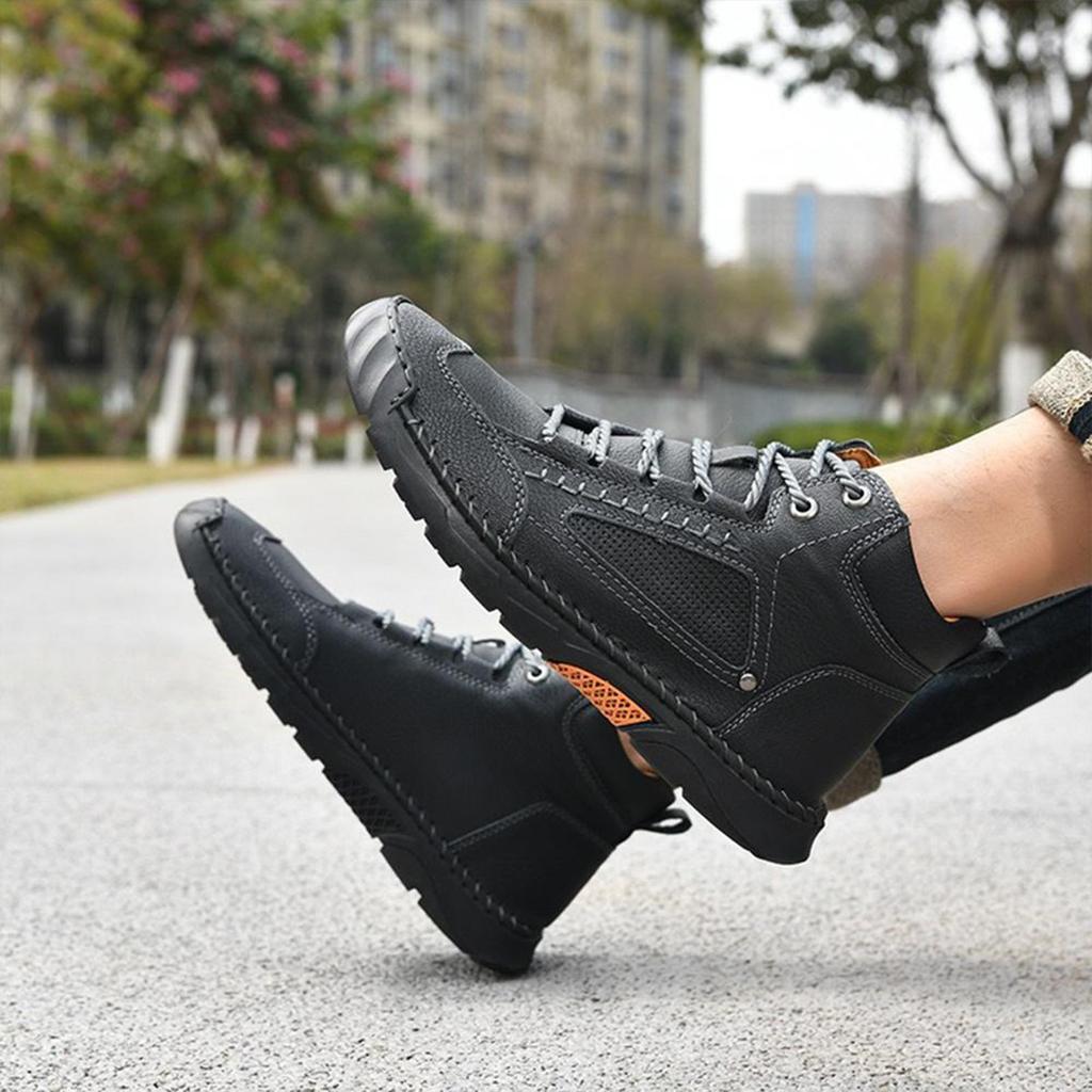 Men's Leather Boots Fashionable Hand-Stitched Boots Flat Boots Lace-Up Casual Shoes