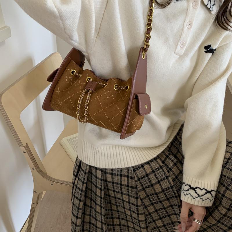 Hochwertige Wildleder-Ketten-Umhängetasche 2025 für Damen - Lässiger Herbst-Arbeitsweg