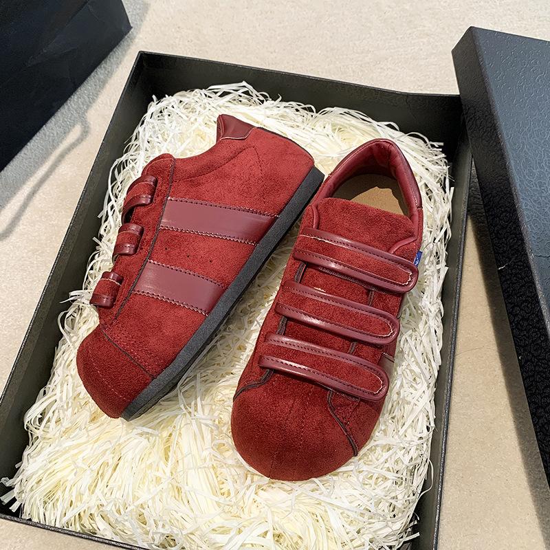 Retro matte big head board shoes women's 2025 autumn new flat bottom inner height increase low top sports shoes casual moral training shoes