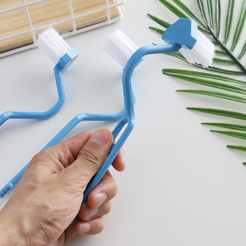 Children's S-Shaped Crevice Toilet Brush with Curved Bent Handle