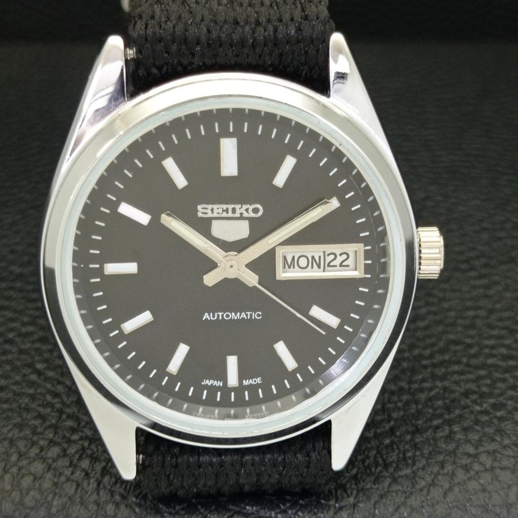 JAPAN VINTAGE SEIKO 5 AUTOMATIC REFURBISHED MENS BLACK DIAL WATCH A440606-4 Sk-a440606