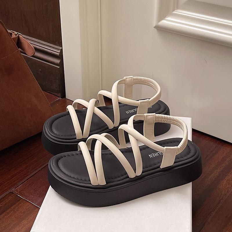 Extern tragen auf Scheiße treten weichsohlige Hausschuhe 2025 Sommerhausschuhe Feenstil vielseitig lässig Riemen Strandschuhe Römerschuhe