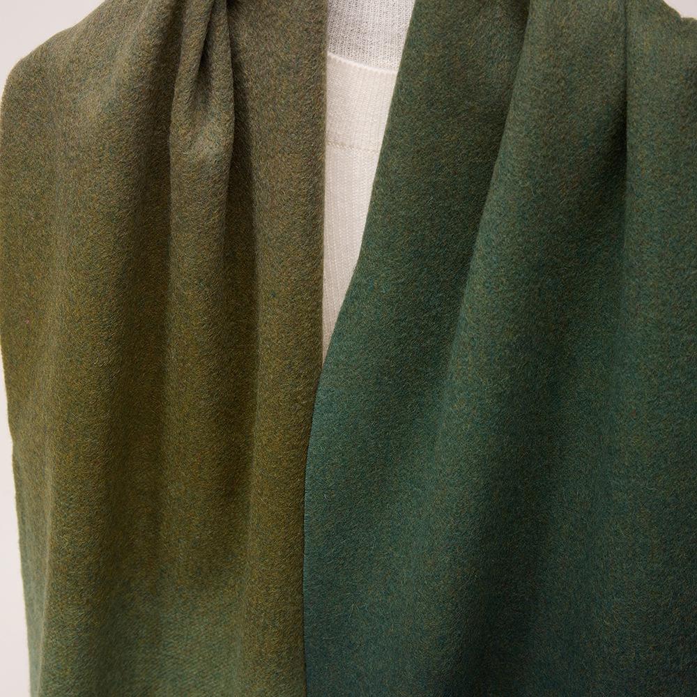 2025 Herren- & Damen-Verlaufwollschal - Vielseitiges, warmes 100% Reine Wolle Tuch