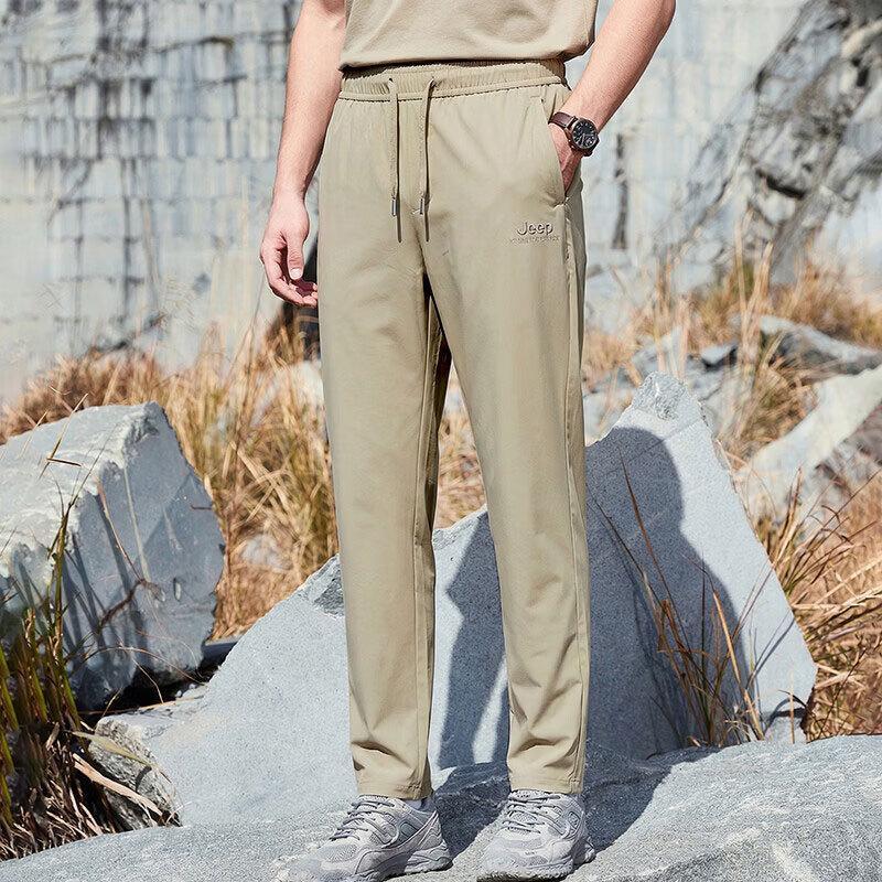 Jeep Men's Breathable Quick-Dry Hiking Pants P62S734097
