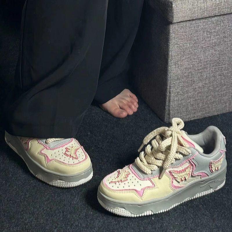 Neue Y2K Damen Vulkanisierte Schuhe Sneakers Ins Lässige Mode Hochwertige Schmetterling Skateboard Sport Sneakers Für Mädchen