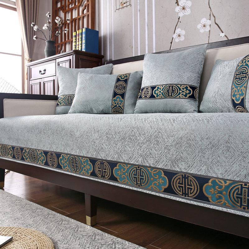 Auspicious Chinese Style Solid Wood Sofa Cushion & Cover for All Seasons