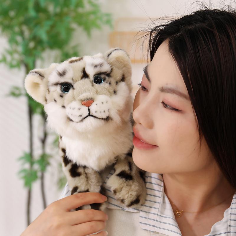 Favorite Toy Unisex Well-Behaved Cute Snow Leopard Plush Toys Soft Stuffed Wild Animal Doll Pretty Birthday Gift To Family Friends Super Cool Decor