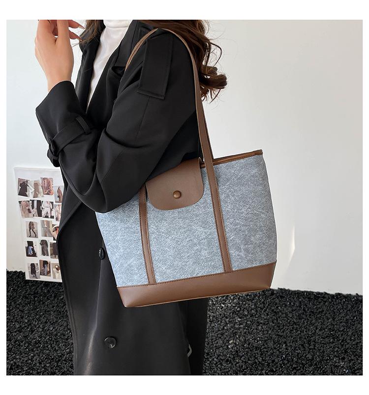 2026 Women s Large Capacity Casual Shoulder Tote Bag