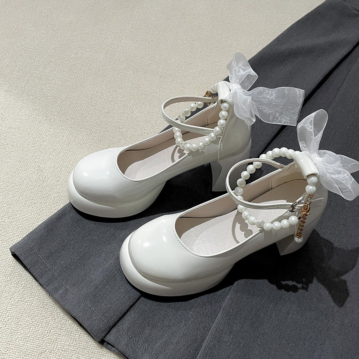 

Черные французские ретро туфли на маленьком толстом каблуке, женские летние 2025, новые, универсальные туфли Мэри Джейн для ношения с юбкой 40 бежевый