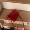 Korean Niche Red Small Bag Women's Versatile Fashion Casual Shoulder Messenger Small Square Bag Premium Retro Tofu Bag