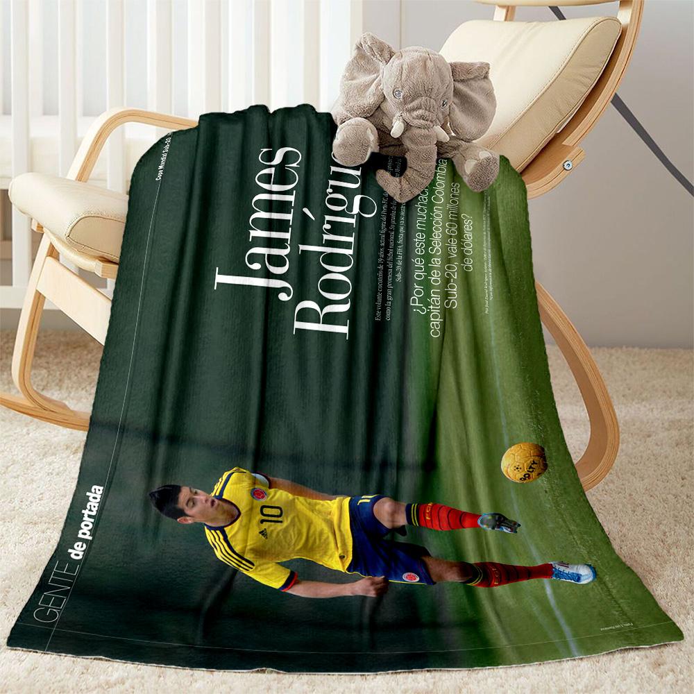 Soccer Player Action Blanket Durable Comfort Perfect for Couch Bedding Livingroom Four Seasons Multipurpose Modern