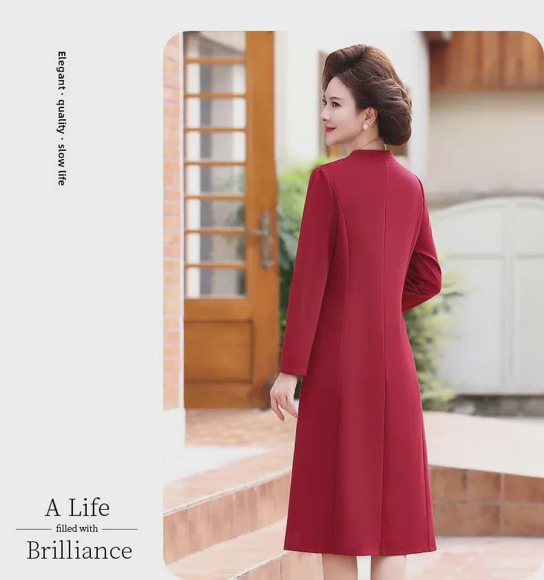 2024 Elegant Chinese-Style Mother of the Bride Dress for Ages 40-60