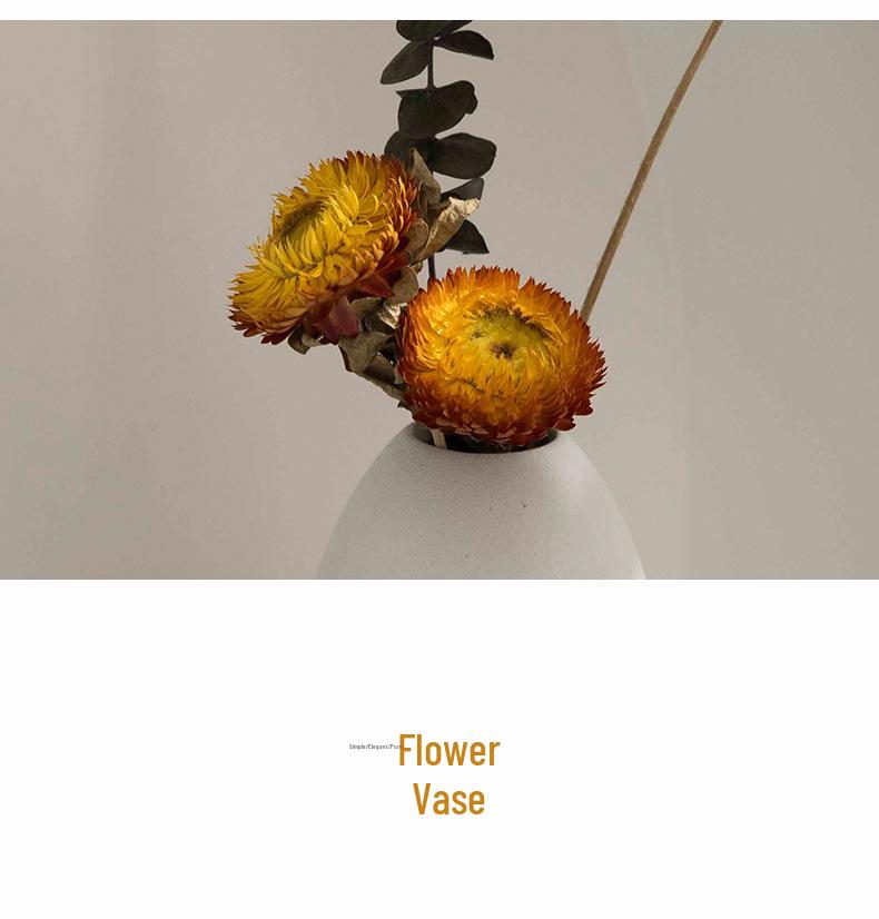Nordic Ceramic Vase for Dried Flowers - Ideal for Living Room and Dining Table Decor; Perfect As Photo Props and Literary Ornaments.