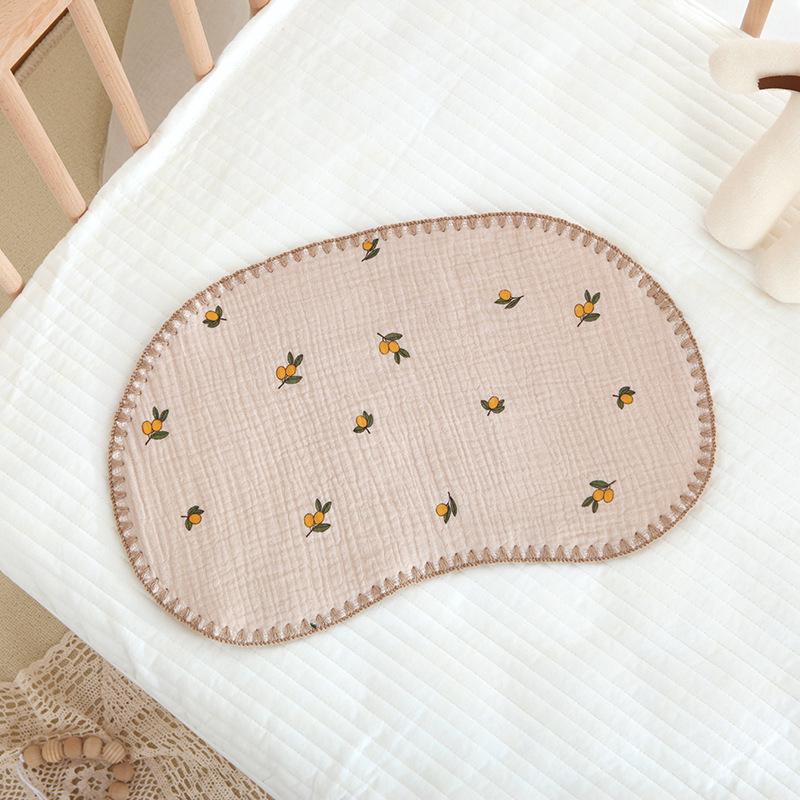 10-lagiges Baumwollgaze-Neugeborenenkissen - Atmungsaktiv, Schweißabsorbierend, Wolkenförmig für Babykomfort