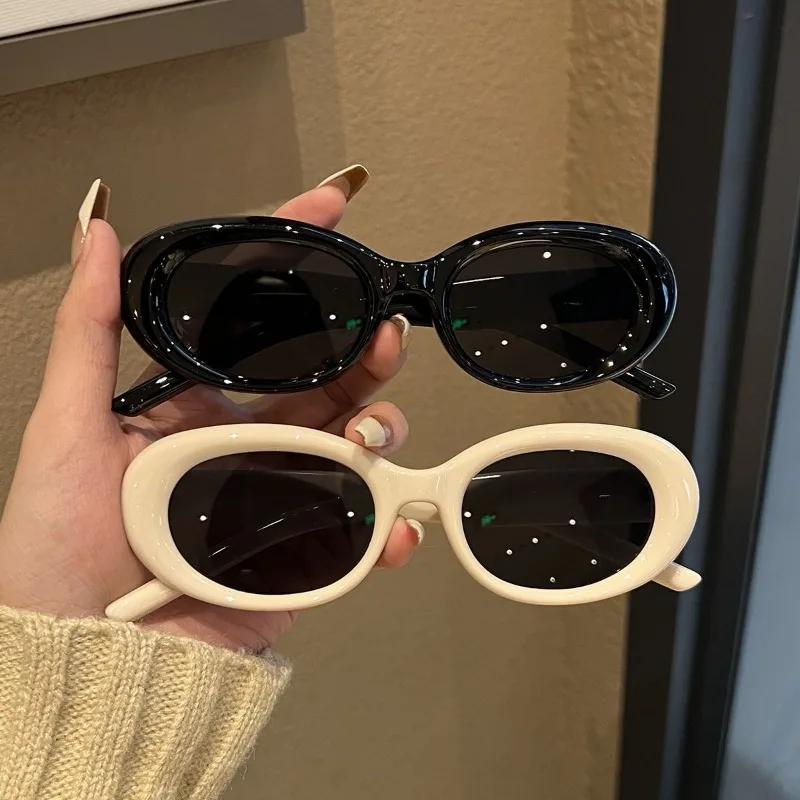 New Small Oval Sunglasses Women Men Trendy Vintage Hip Hop Cat Eye Sun Glasses Female Leopard Black Punk Eyewear UV400 Glasses