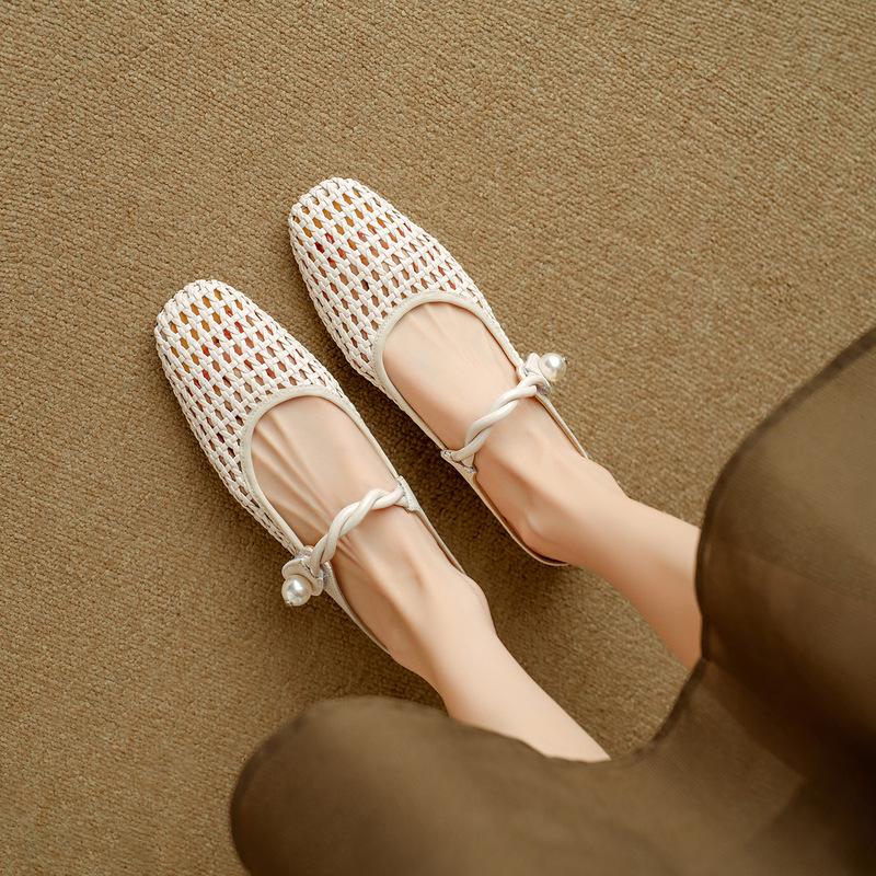 

Retro woven hollow half slippers women s summer wear flat-bottomed leather one-word with Mary Jane bag head cool slippers 40