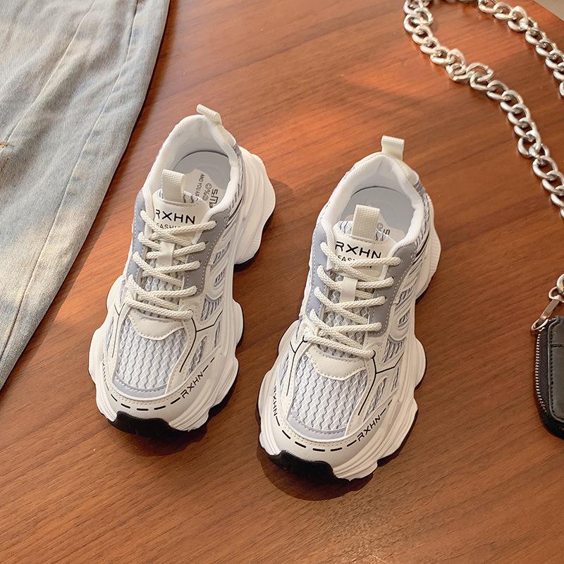 

Кампус популярные красные папины кроссовки женские 2025 весна и лето новые толстоподошвенные с высокой подошвой сетчатые дышащие жареные уличные кроссовки 40