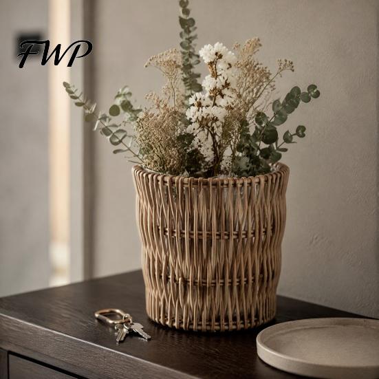 Balcony Desktop Plant Organizer Boho Wicker Planter, Handwoven Flower Pot with Waterproof Lining, Basket Planter Rustic Storage for Indoor Plants