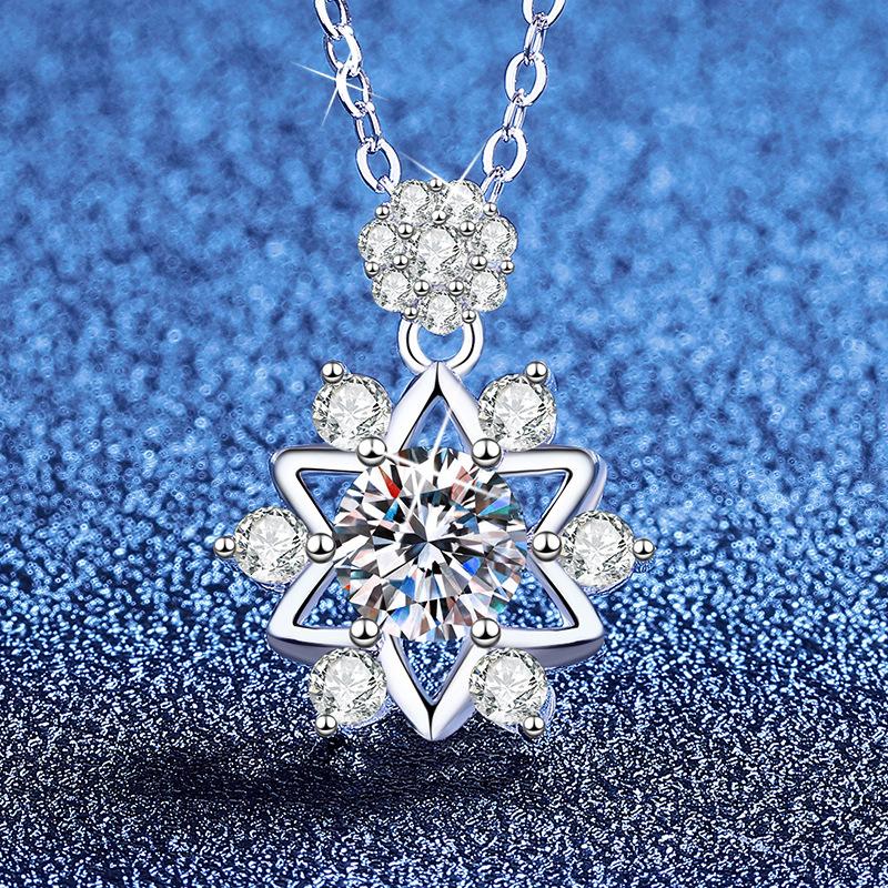

Color Moissanite Woman Pendant Sier Necklace for Women Chains Party Bridal Fine Jewelry 925sterling Silver Necklace