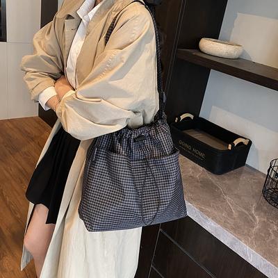 Sac en toile grand format Sac en tissu mode femme Sac à bandoulière Sac fourre-tout grande capacité Sac bandoulière pour coursier