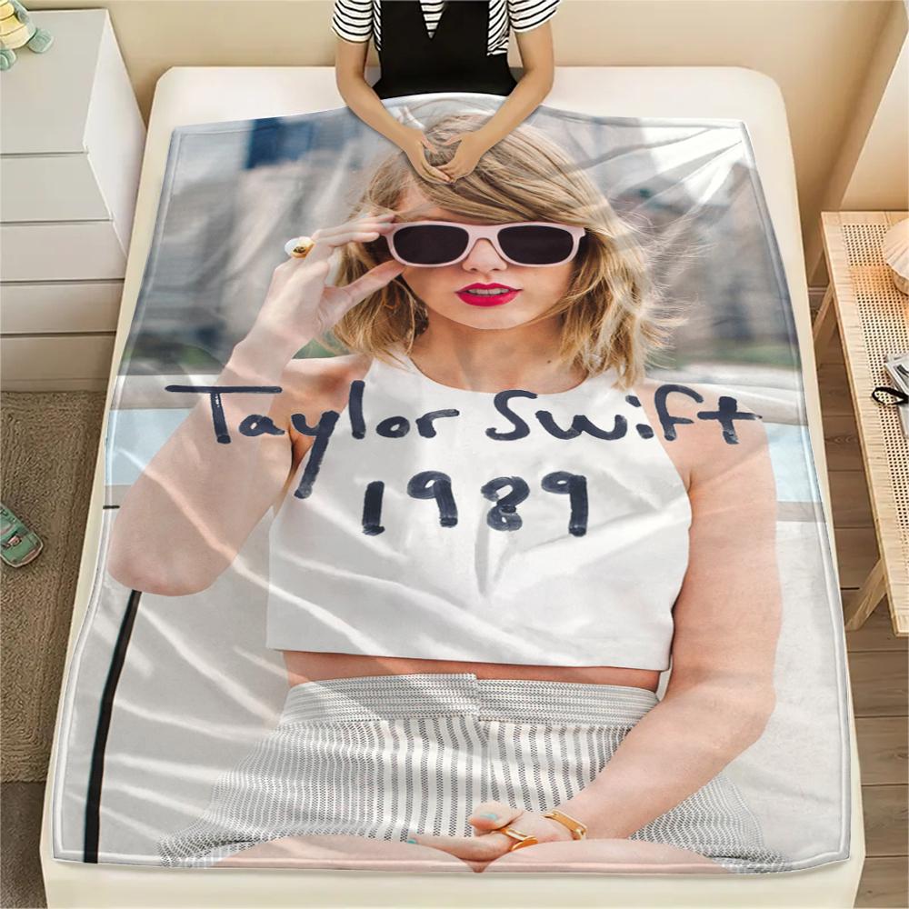 1 pièce Couverture en Flanelle Imprimé Taylor, Haute qualité Toutes Saisons, Décoration d'Intérieur, Chaleur et Confort, Parfait pour les Cadeaux de Noël