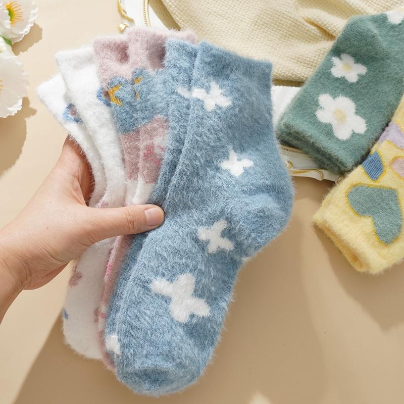 1/5pcs Women's Fall and Winter Thickened Mink Socks Cute Cartoon Pattern Warm Mid-calf Socks