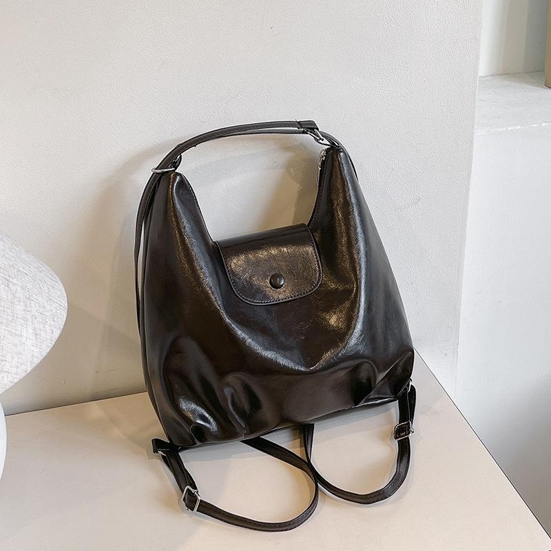 Tote bag women's 2025 new large-capacity commuter backpack design sense niche shoulder bag lightweight travel backpack