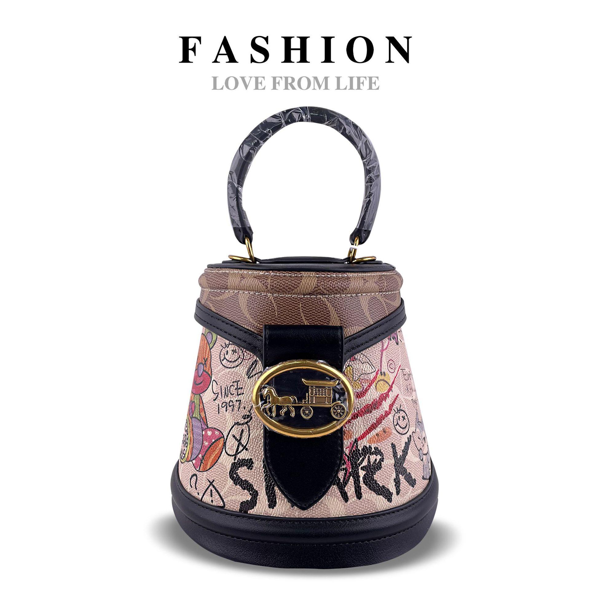 Горячая Распродажа 2025 Лето Новый Стиль Модная Мода Граффити Медведь Ведро Полуведро Сумка на Одно Плечо Сумка через Плечо чёрный 3999₽