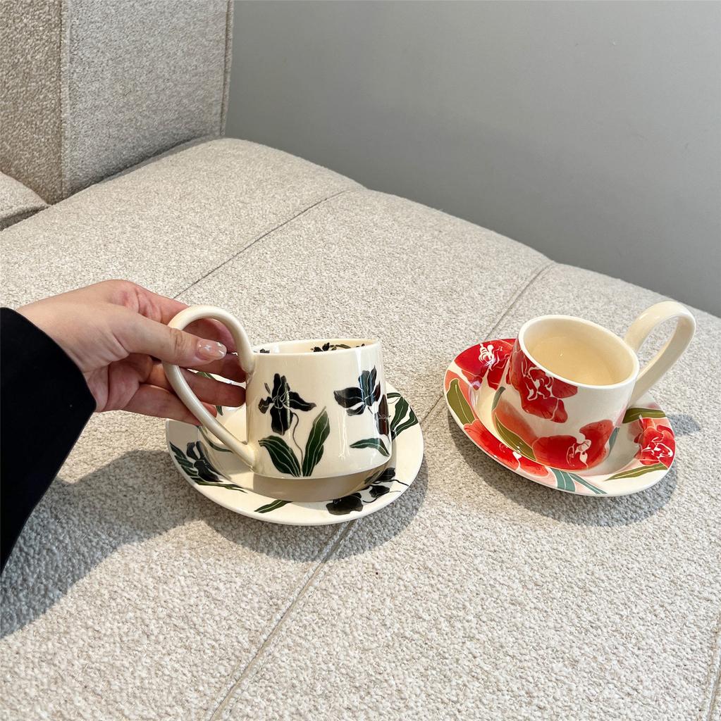 Mittelalterliche Iris Keramik Kaffeetasse Untertasse Latte Latte Tasse Nachmittagsteetasse Retro Tasse Geschenkbox