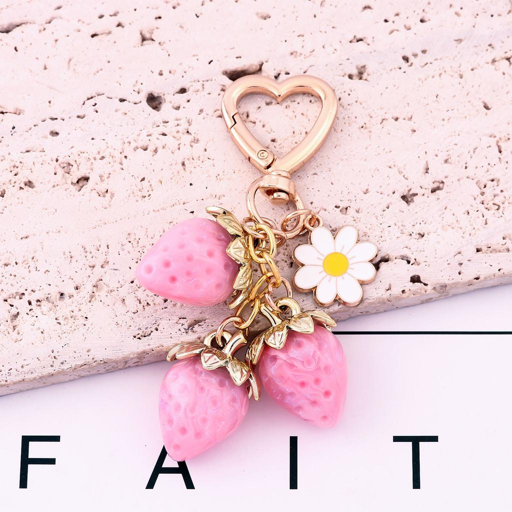 Cute Strawberry Bag Pendant Keychain Kawaii Heart Flower Daisy Key Chain for Women Girs Bag Purse Pendant Accessories Gift