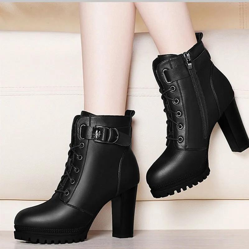 Fashion 2024 Winter Chunky Heel Short Boots Female Rivets Belt Buckle Waterproof Platform Knight Boots Thick Sole High Heels Warm Shoes