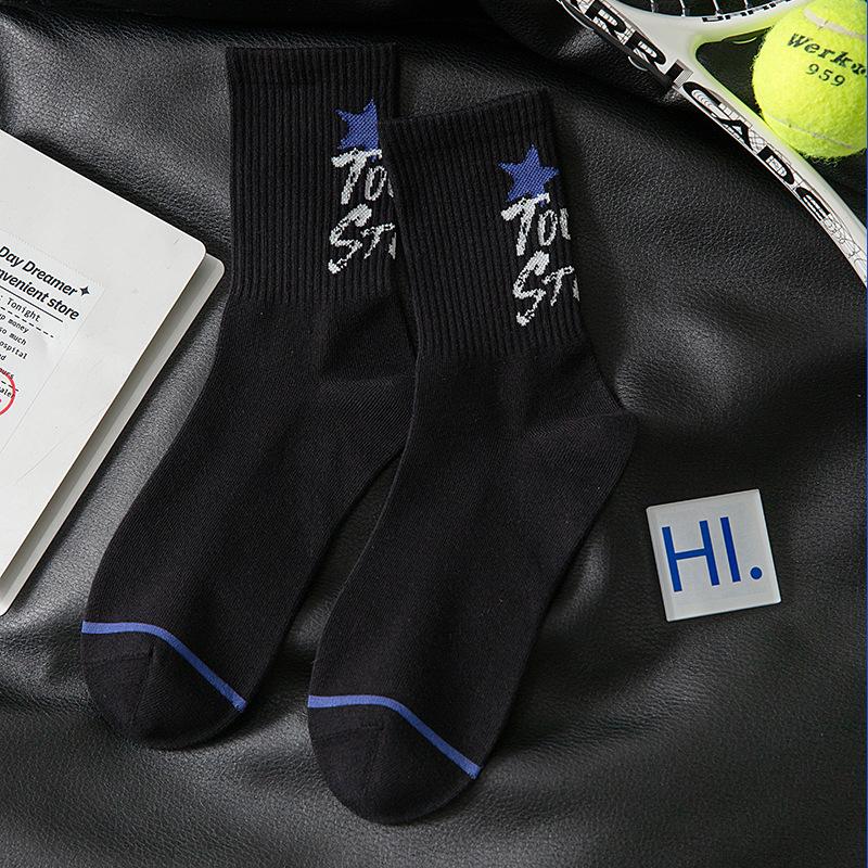 

Мужские Осенние Новые Стильные Личностные Тренд Буквы Молодежные Спортивные Бесшовные Носки-гольфы 1 pair чёрный