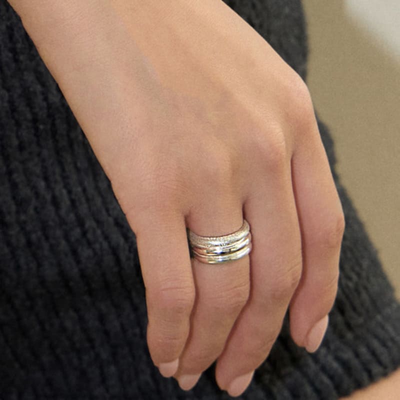 SULTANA Between line ring