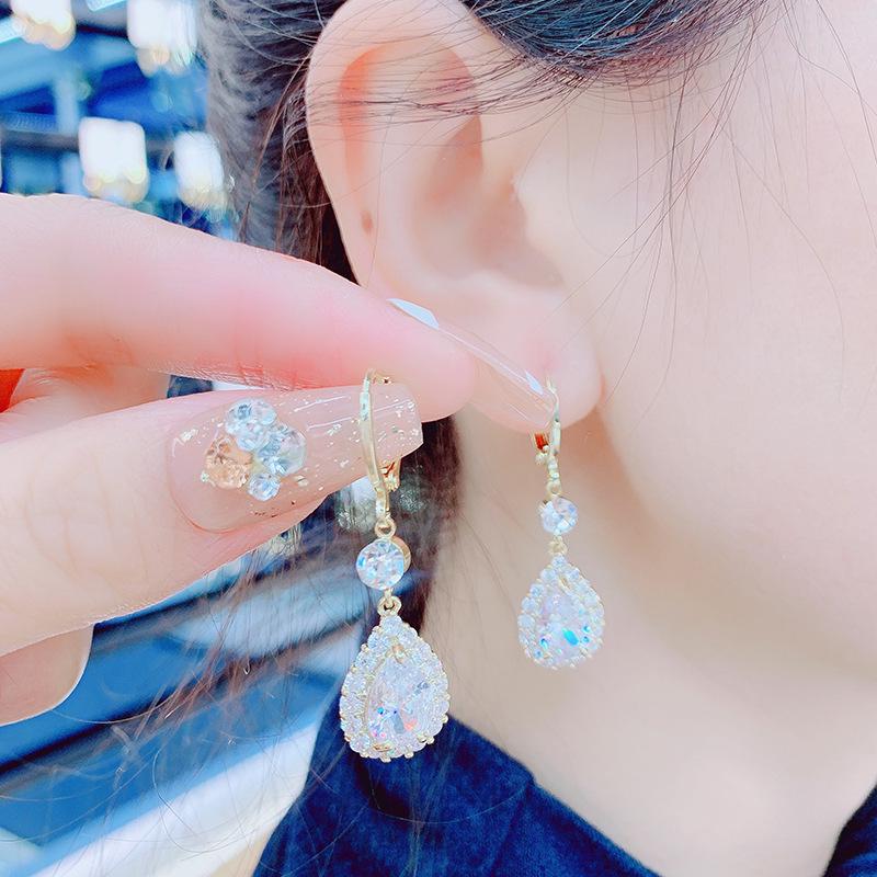 2023 Trendy Water Drop Earrings: High-End, Versatile, Socialite Studs, Super Fairy Accessories