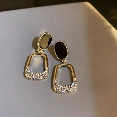 Exquisite Luxury Micro Inlaid Zircon Geometric Square Earrings for Woman Korean Fashion Jewelry Party Girls Unusual Earring