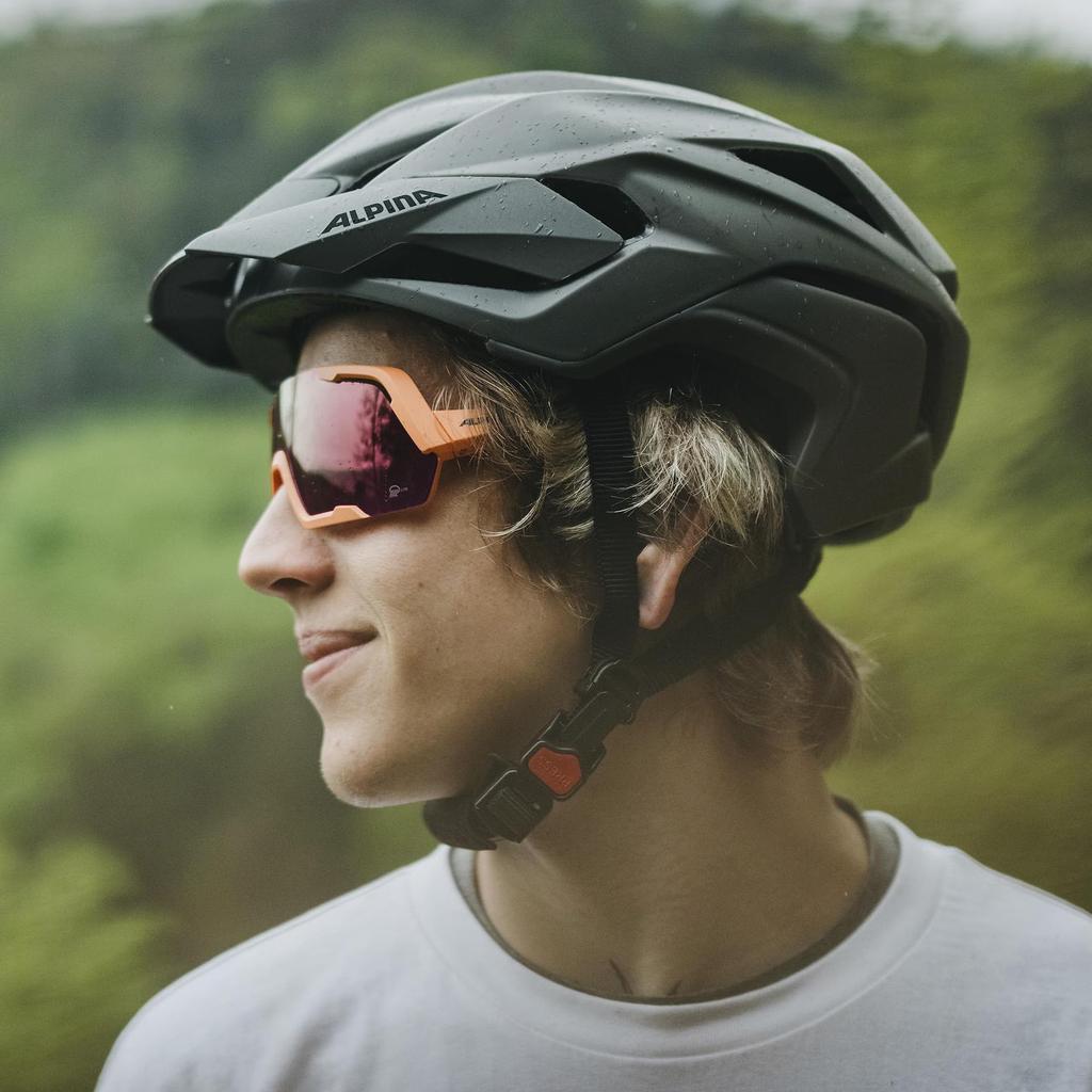 Cyklistická helma ALPINA, velká velikost cm, vyrobeno v Německu, certifikace CE, KAMLOOP 60-64