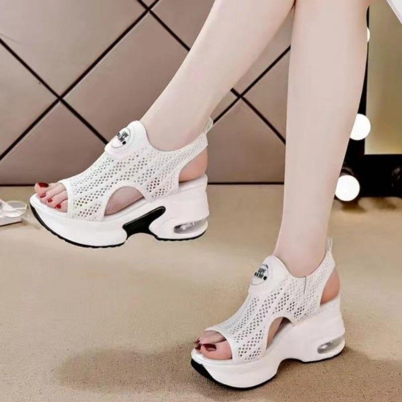 The New Style of Shoes Are Fashionable, Breathable, Comfortable and Casual Women's Wedge Heel Sandals