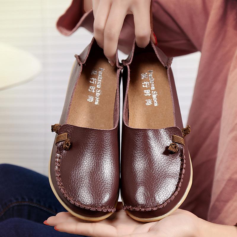 Women's Leather Shoes Flat Bottom Ladies Casual Mom Shoes Soft Loafers Women's Shallow Summer Comfort Flats Nursing Shoes