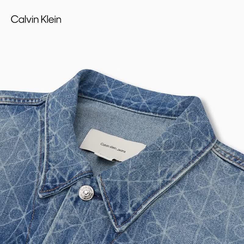 Calvin Klein Men's Signature Print Cotton Denim Jacket 4RH760G