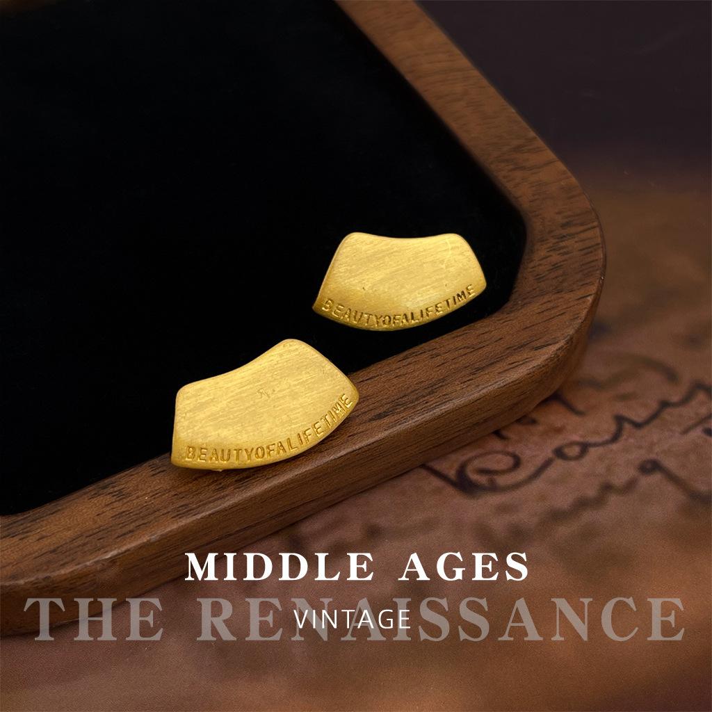 Легкие средневековые серьги из матового золота геометрические полуобхватные серьги в форме буквы С нишевый дизайн серьги с английским алфавитом