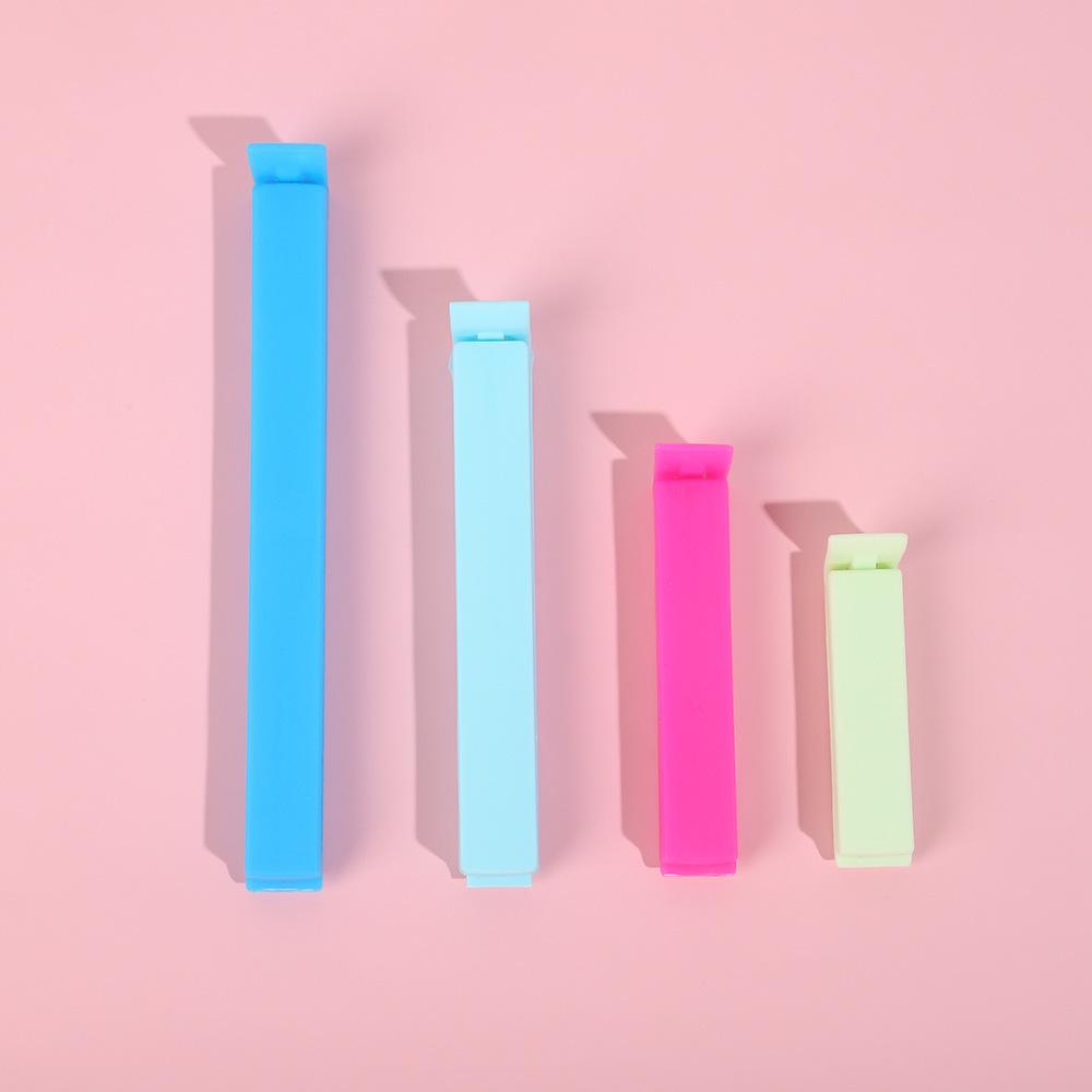

Simple Solid Color Food Sealing Clip - PP Plastic Moisture-Proof Milk Powder Fresh-Keeping Clip 6 cm [Color Random]
