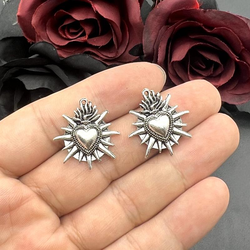 6pcs Flaming Sacred Heart Charms Enamel Thorns Sacred Heart Pendant Designer Charms Fit Jewelry Making DIY Jewelry Findings