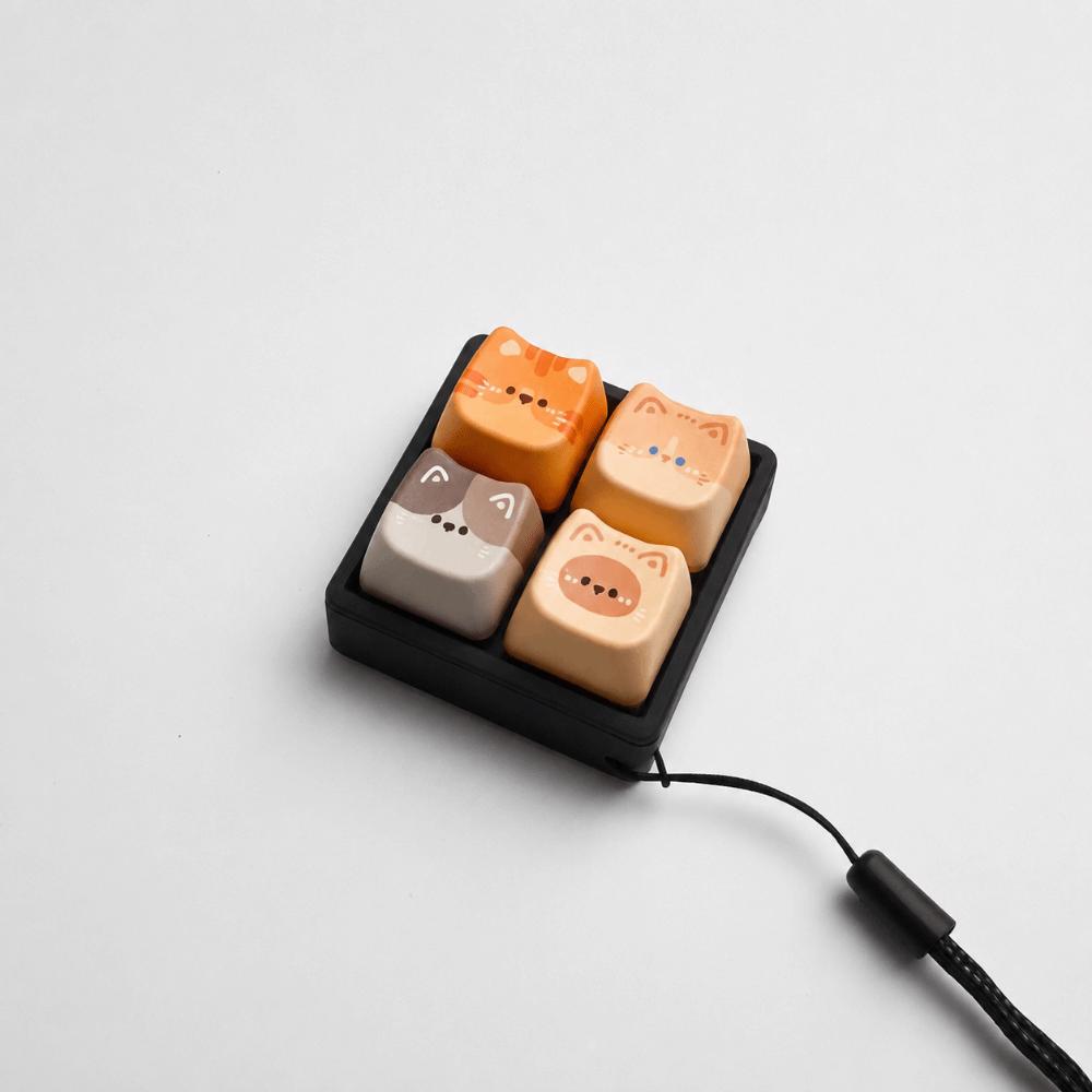 Keyboard Stress Relief Clicker 2/3/4/9 Keys Cat Fidget Keychain Anti-stress Toy Pendant  Bag Charms