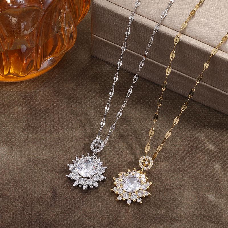 Sunflower Titanium Steel Diamond Clavicle Necklace for Women - Luxury & Versatile Choker Accessory