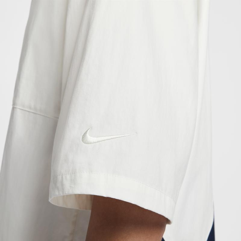 Nike Übergroßes Logo Button-Down Kurzarmhemd Herren Tops Segelweiß FN3250-133