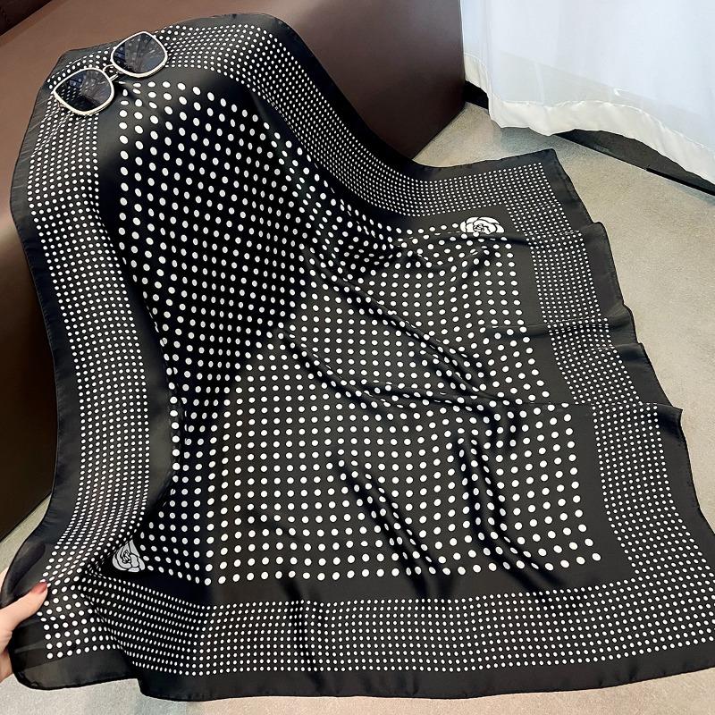 New black flower scarf women's travel versatile decorative silk scarf summer travel sunscreen neck protection advanced sense