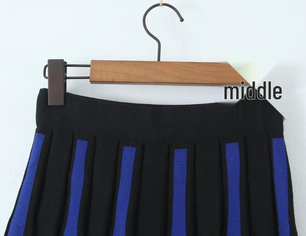 2025 Women's Knit Color Block Striped Pleated Half Skirt