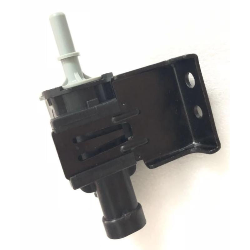 Carbon Tank Solenoid Valves Activated Fuel Valve for Buick Regal Lacrosse09-14 for Opel Antara for Chevrolet Captiva 2.4