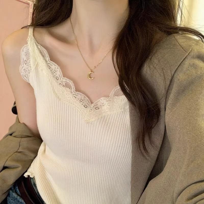 Lace suspender French chic knitted small vest women's inner white bottoming shirt new top summer wear