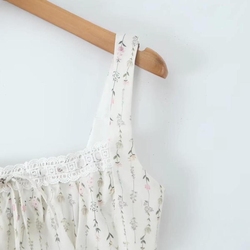 Hepburn Floral Lace-Trimmed Spaghetti Strap A-Line Dress Women's Slim-Fit Summer Short Skirt
